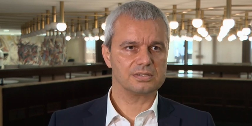 Председателят на "Възраждане" Костадин Костадинов