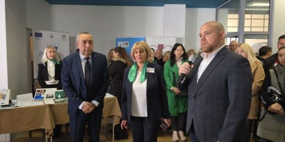 110 свободни места предложиха работодатели за младежи и трайно безработни от Пловдив и региона